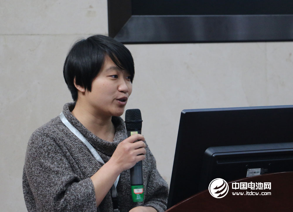 湖南長(zhǎng)沙寧鄉(xiāng)高新技術(shù)產(chǎn)業(yè)園區(qū)招商合作局局長(zhǎng)向成承發(fā)表主題演講