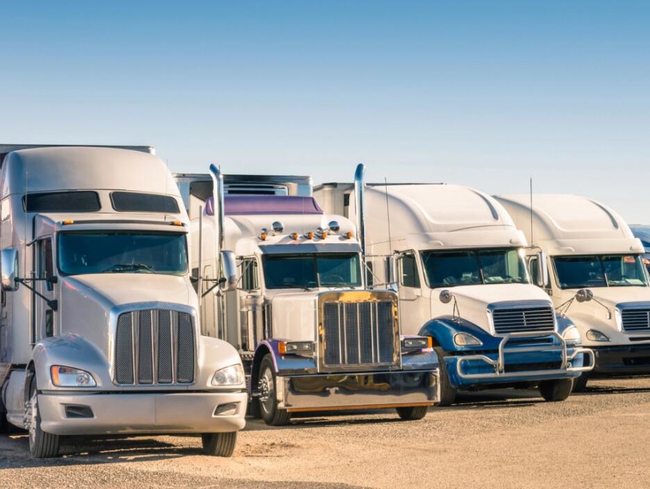 馬斯克稱特斯拉電動卡車今秋發布 股價上漲2.41% 馬斯克稱特斯拉電動卡車今秋發布 股價上漲2.41%