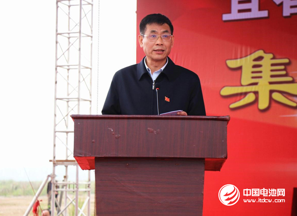 宜春市市委副書記、市長張小平在簽約儀式上致辭 宜春市市委副書記、市長張小平在簽約儀式上致辭