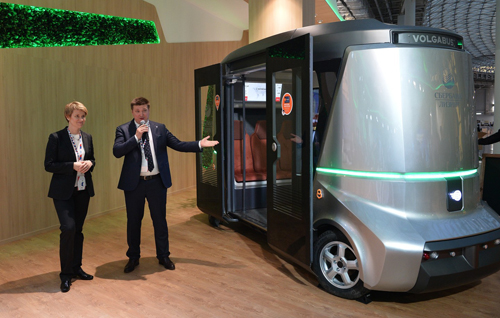 俄產“套娃”無人駕駛巴士擬17年年底投入運營 俄產“套娃”無人駕駛巴士擬17年年底投入運營