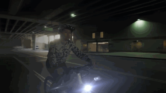 這款智能電動自行車厲害了:續航80公里而且很安全 這款智能電動自行車厲害了:續航80公里而且很安全