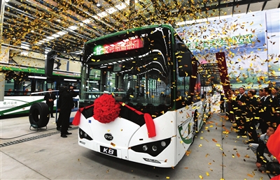 銀川比亞迪新能源客車交車 首批30輛K8純電動(dòng)公交車將上路 銀川比亞迪新能源客車交車 首批30輛K8純電動(dòng)公交車將上路