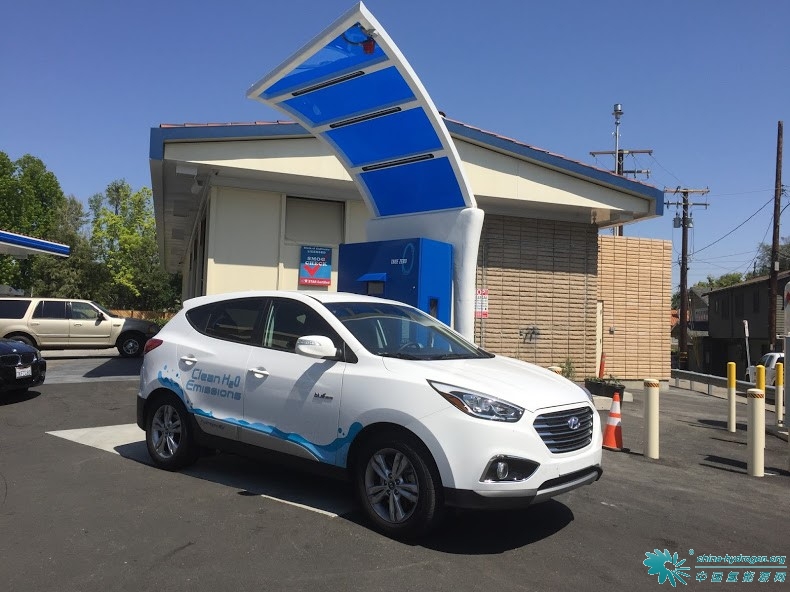 加州加氫站網(wǎng)絡(luò)又迎新成員 南帕薩迪納加氫站落成 加州加氫站網(wǎng)絡(luò)又迎新成員 南帕薩迪納加氫站落成