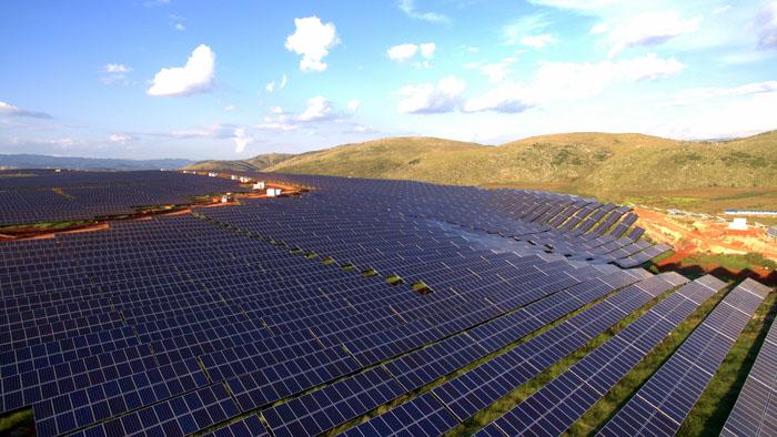 美對(duì)華光伏產(chǎn)品“雙反” 再征17.14%-18.3%反補(bǔ)貼稅