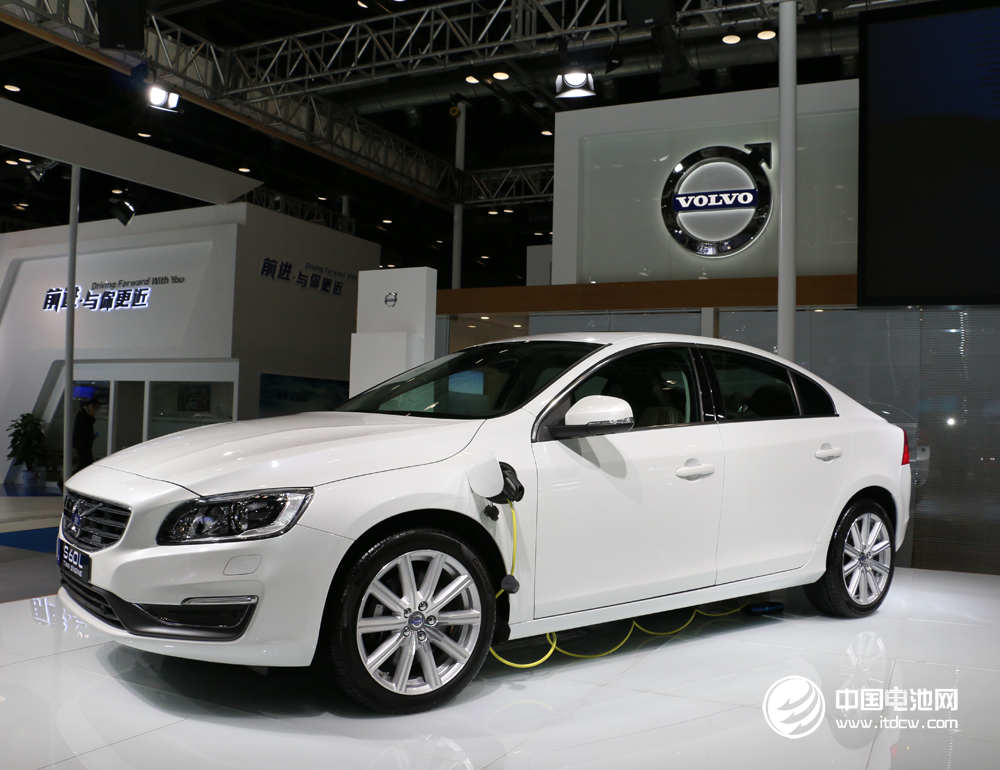 默克爾重申電動汽車保有量目標 德國汽車業(yè)轉型之路如何走 默克爾重申電動汽車保有量目標 德國汽車業(yè)轉型之路如何走