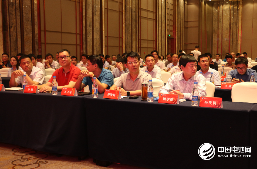 全國微型電動汽車產業創新聯盟成立現場