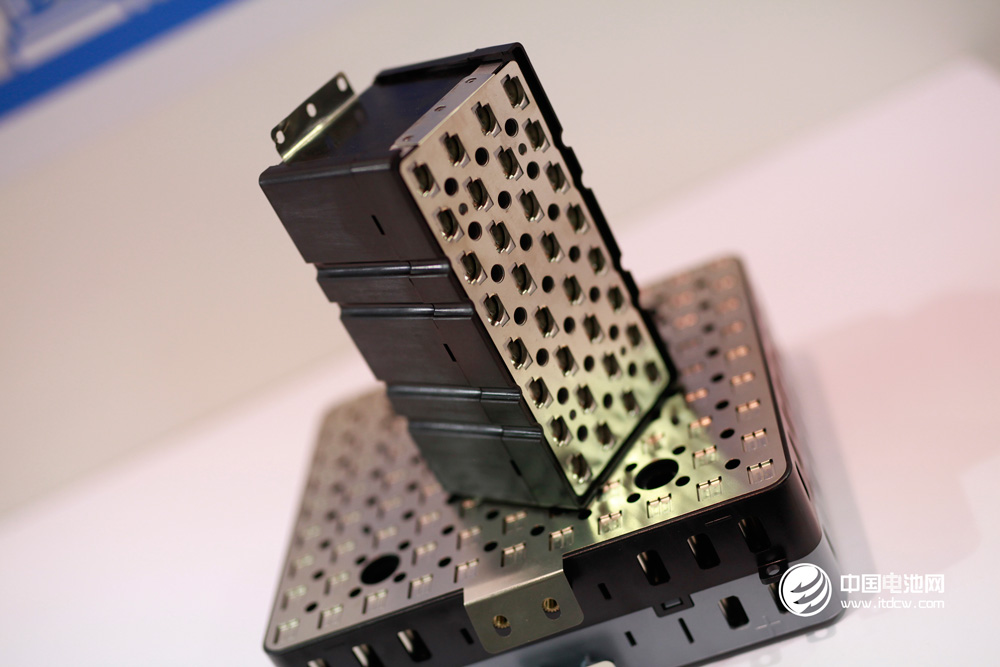 動(dòng)力電池模組 動(dòng)力電池模組