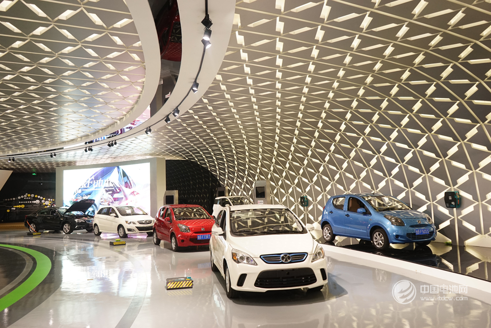 《規(guī)劃》實施五年考 新能源汽車距2020年目標(biāo)還有多遠(yuǎn)？