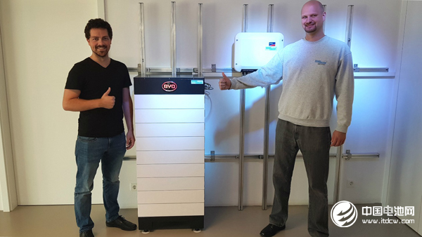 全球首臺B-Box高壓版家庭儲能系統安裝成功獲用戶點贊