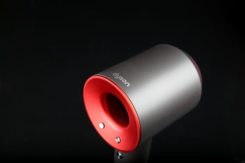 在電池領域斥資10億英鎊 戴森計劃2020年推出首款電動汽車