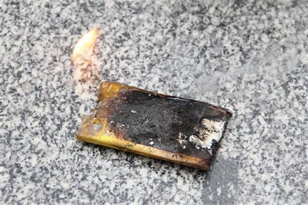 30款移動電源測評