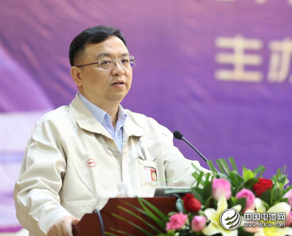 王傳福在周年慶典上發表演講