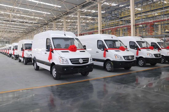 襄陽九州汽車正式量產 交付首款150輛純電動物流車