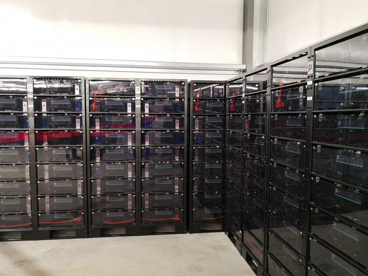 力信能源:北美最大40.8MWh電網(wǎng)服務(wù)儲能系統(tǒng)在加拿大并網(wǎng)運行 力信能源:北美最大40.8MWh電網(wǎng)服務(wù)儲能系統(tǒng)在加拿大并網(wǎng)運行