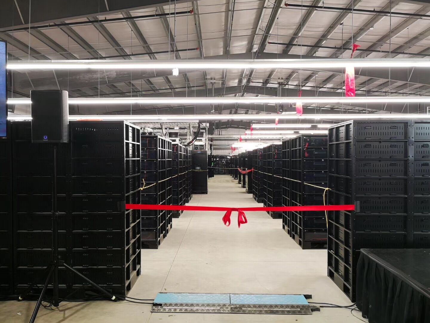 力信能源:北美最大40.8MWh電網(wǎng)服務(wù)儲能系統(tǒng)在加拿大并網(wǎng)運行 力信能源:北美最大40.8MWh電網(wǎng)服務(wù)儲能系統(tǒng)在加拿大并網(wǎng)運行