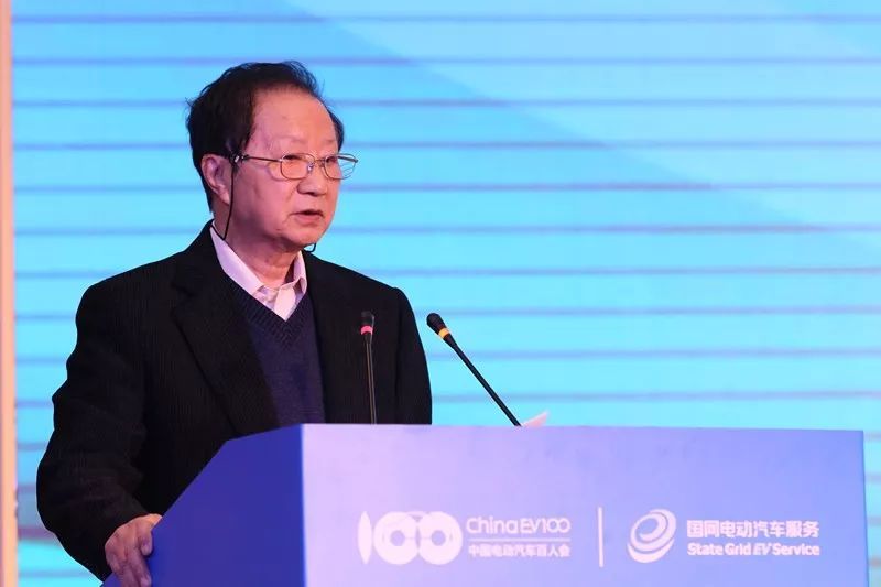 電動汽車百人會理事長陳清泰 