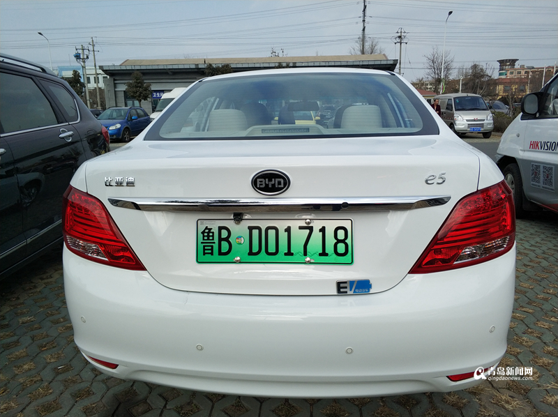 青島新能源車達5.4萬輛  新綠色專用號牌已發(fā)放近萬副
