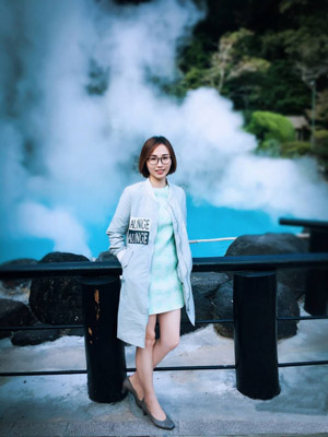 拓野機器人凌琳：祝各位同行和朋友們身體健康 家庭幸福 萬事如意！