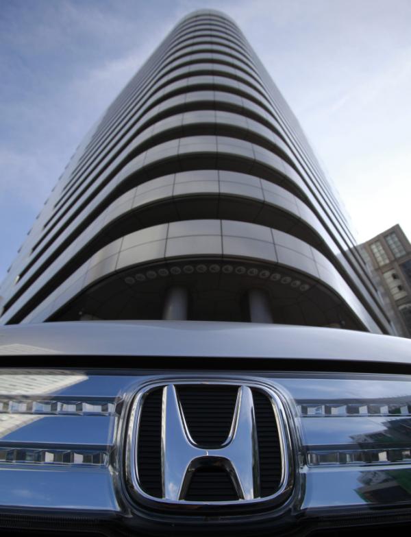 減少汽車(chē)尾氣排放！ 本田考慮開(kāi)發(fā)全固態(tài)電動(dòng)汽車(chē)電池