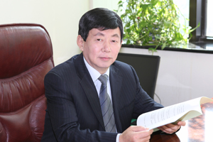 山東汽車工程學會 理事長 魏學勤