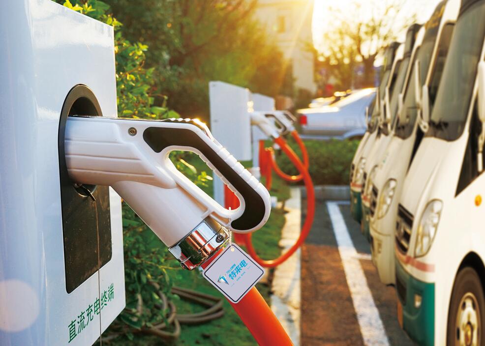 新能源汽車補貼政策發布 2018汽車充電迎巨大利好.jpg 新能源汽車補貼政策發布 2018汽車充電迎巨大利好.jpg