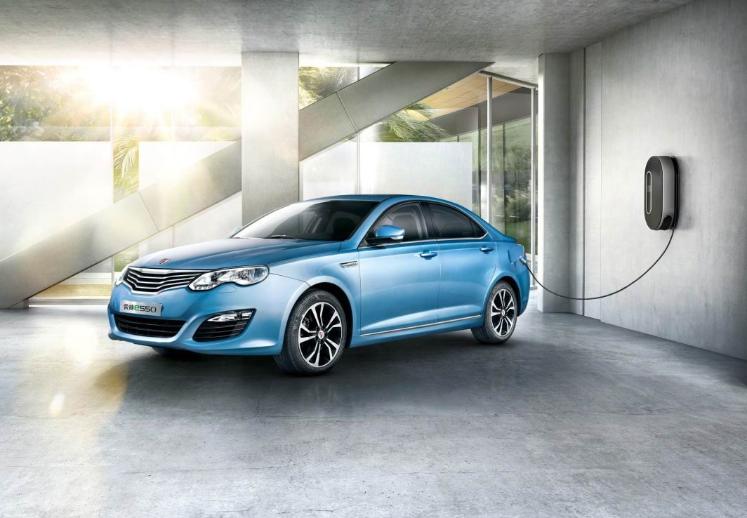 新能源汽車發展應著眼質量和服務