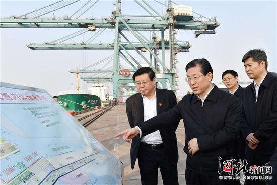 河北省委書記王東峰來滄州明珠調(diào)研 強(qiáng)調(diào)要?jiǎng)?chuàng)新發(fā)展、綠色發(fā)展