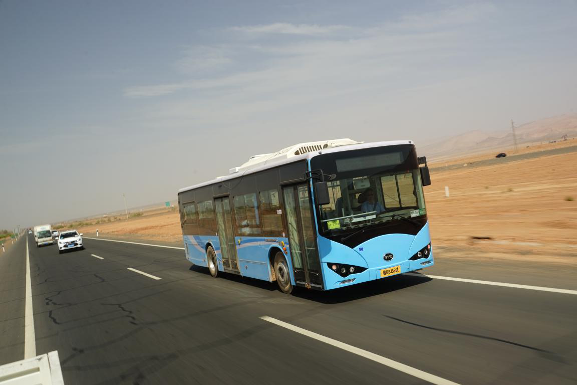 首開極限測試先河！比亞迪K8純電動客車“三高”挑戰圓滿成功