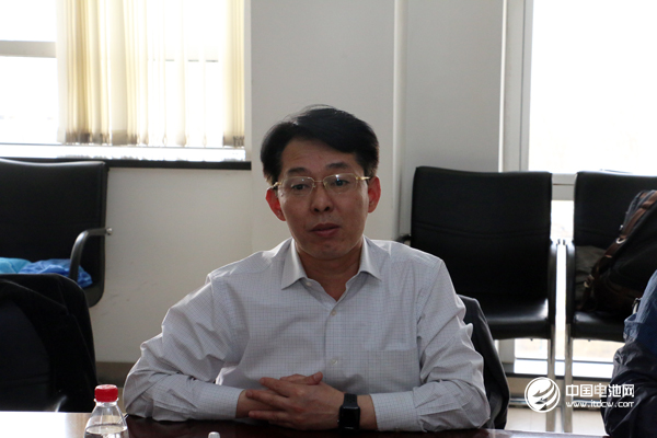 鋰電“達沃斯”論壇/電池百人會秘書長、中國電池網創始人/董事長于清教 鋰電“達沃斯”論壇/電池百人會秘書長、中國電池網創始人/董事長于清教