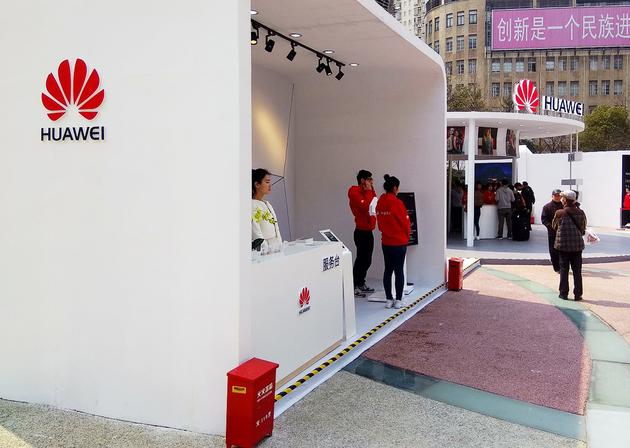 智能手機(jī)進(jìn)入創(chuàng)新瓶頸期 出貨量大跌巨頭暗戰(zhàn)海外市場(chǎng)