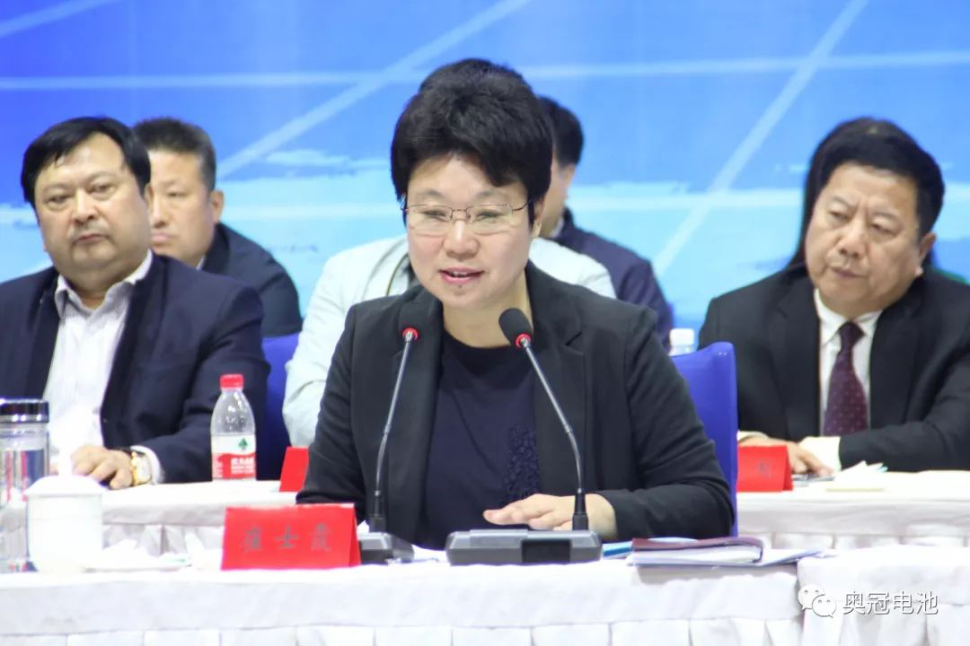 助力民企高質量發展暨衡水市工商聯五屆二次執委會議在奧冠隆重召開