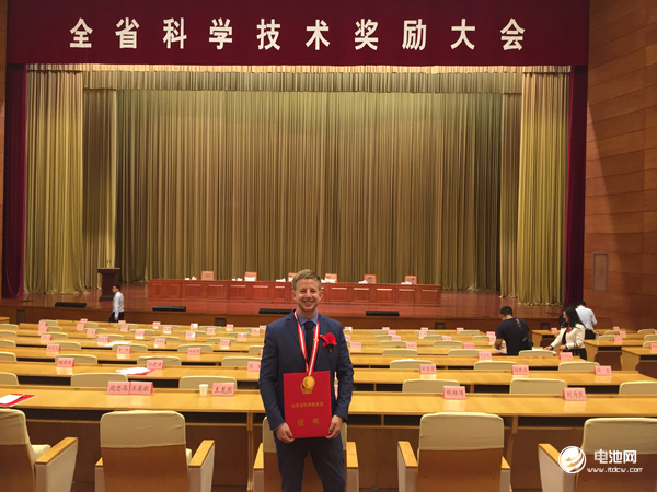 奧冠集團(tuán)首席專家默茨榮獲“山東省國(guó)際科學(xué)技術(shù)合作獎(jiǎng)”