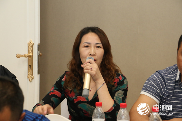 河南天馬新材料股份有限公司銷售總監(jiān)馬淑榮 河南天馬新材料股份有限公司銷售總監(jiān)馬淑榮