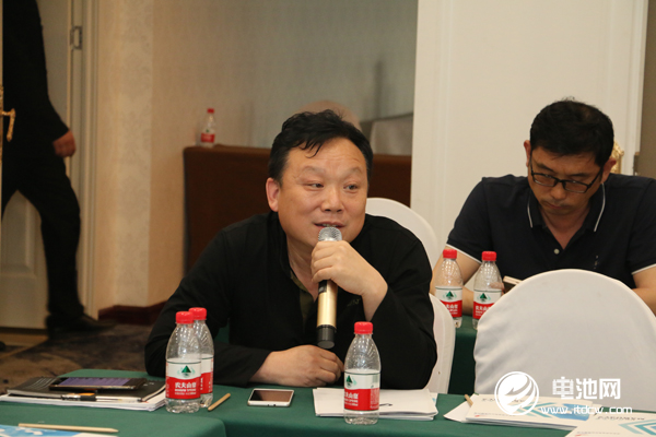 鄭州西威特科技有限公司總經(jīng)理、教授級高級工程師席增偉 鄭州西威特科技有限公司總經(jīng)理、教授級高級工程師席增偉