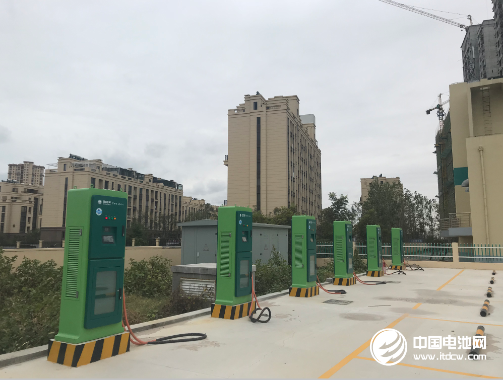 充電常?！按蛴螕簟?新能源車如何才能“加速”？