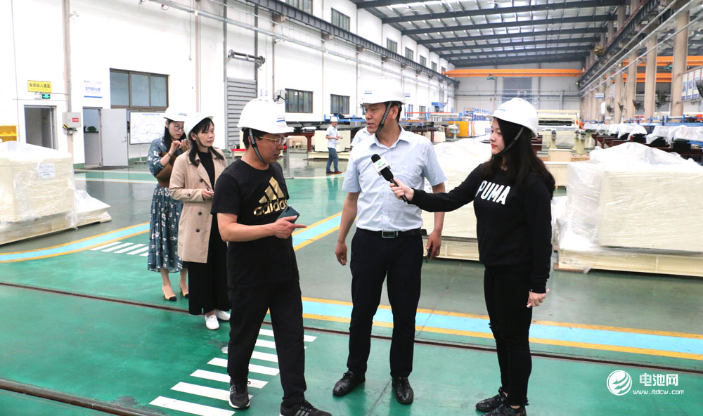 中關(guān)村新型電池技術(shù)創(chuàng)新聯(lián)盟/鋰電“達沃斯”秘書長、電池百人會理事長于清教一行應(yīng)邀調(diào)研藍科途