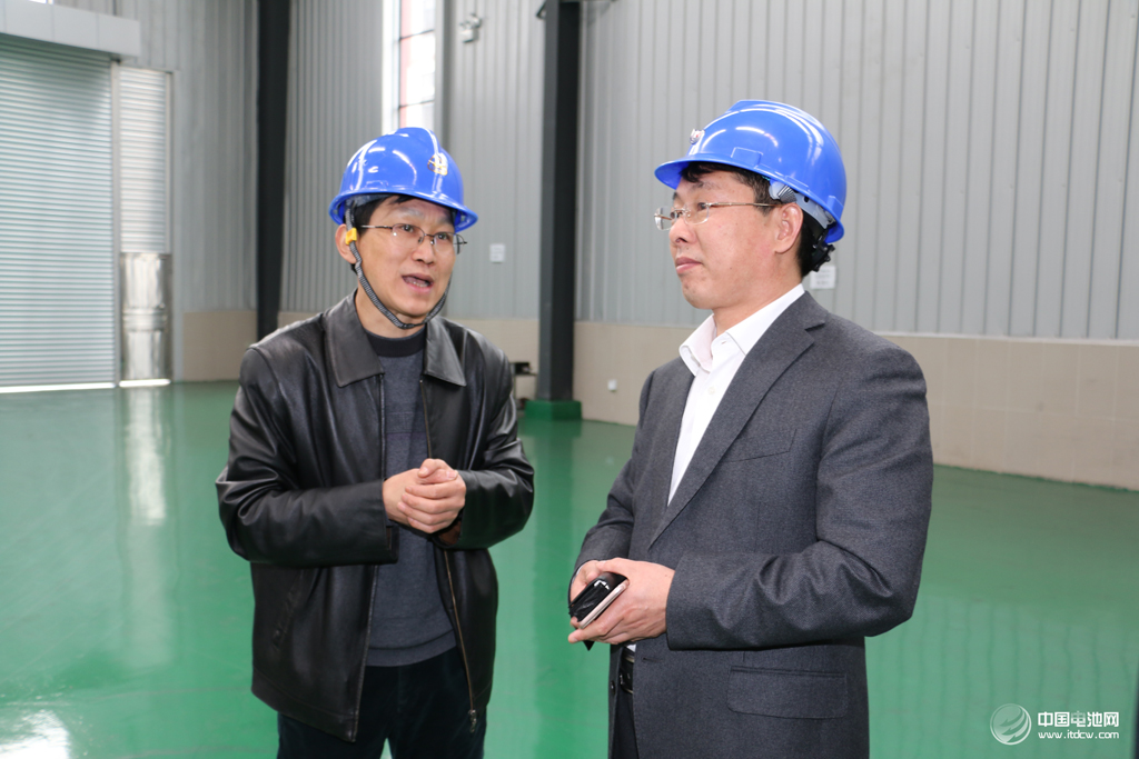 中關村新型電池技術創(chuàng)新聯(lián)盟秘書長于清教一行調研星城石墨 中關村新型電池技術創(chuàng)新聯(lián)盟秘書長于清教一行調研星城石墨
