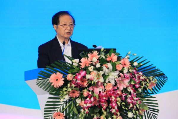 動力電池,百人會陳清泰 動力電池,百人會陳清泰