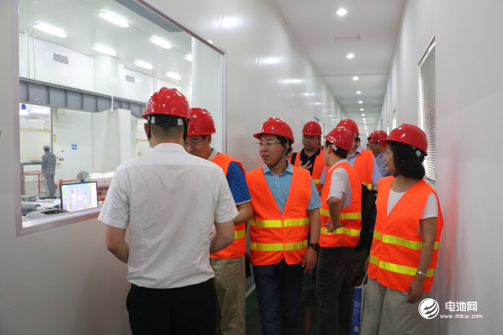 中國鋰電新能源產業鏈調研團一行參觀五星鋁業