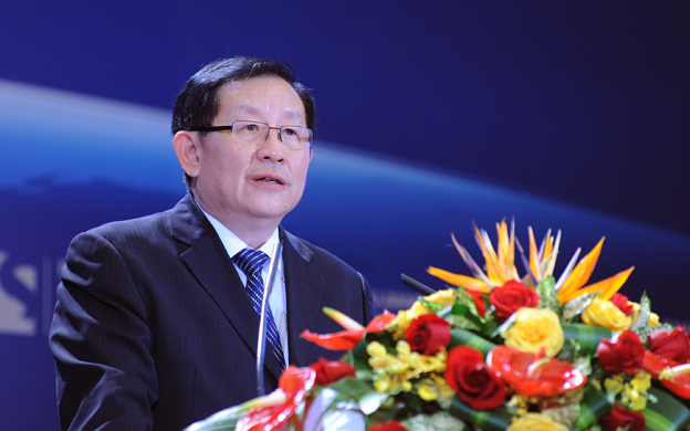 萬鋼：新能源技術和智能化發展引領汽車產業大變革