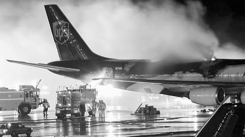 二氧化硅混合到電解液中:電池變“磚頭”事故化無形 二氧化硅混合到電解液中:電池變“磚頭”事故化無形