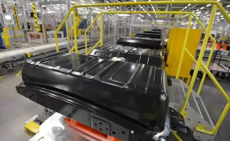 危險(xiǎn)還是機(jī)遇？ 動(dòng)力電池壽終能否正寢？