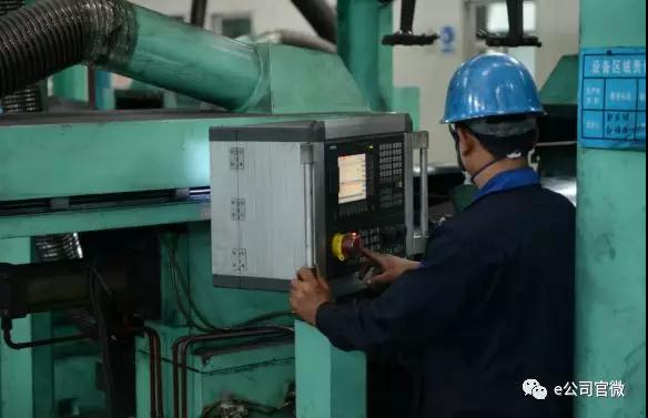 方大炭素總經(jīng)理：三年內(nèi)石墨電極需求要增加20萬噸