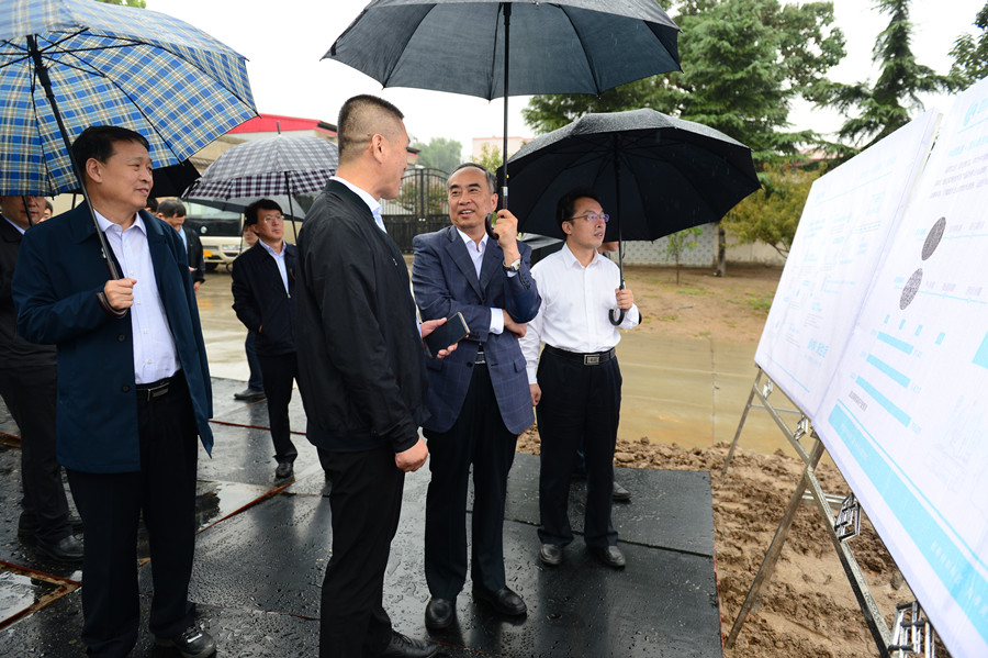 山西省委常委、常務副省長林武蒞臨山西藍科途調研指導工作 山西省委常委、常務副省長林武蒞臨山西藍科途調研指導工作