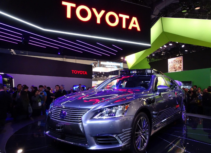 豐田汽車(chē)的未來(lái)戰(zhàn)略:“自動(dòng)駕駛”比“無(wú)人駕駛”更加穩(wěn)妥