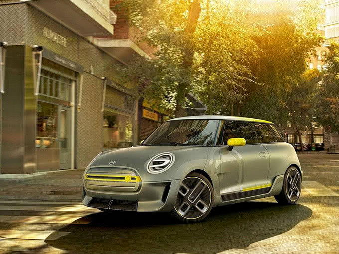 寶馬MINI純電動明年正式開賣 續航超奔馳smart電動版 寶馬MINI純電動明年正式開賣 續航超奔馳smart電動版