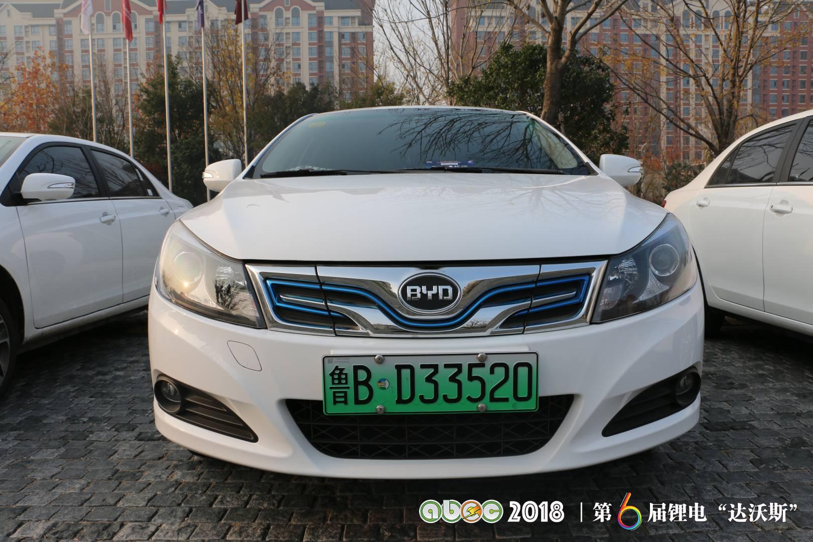比亞迪助力ABEC2018|鋰電“達(dá)沃斯”組委會(huì)圓滿完成接送嘉賓任務(wù) 比亞迪助力ABEC2018|鋰電“達(dá)沃斯”組委會(huì)圓滿完成接送嘉賓任務(wù)