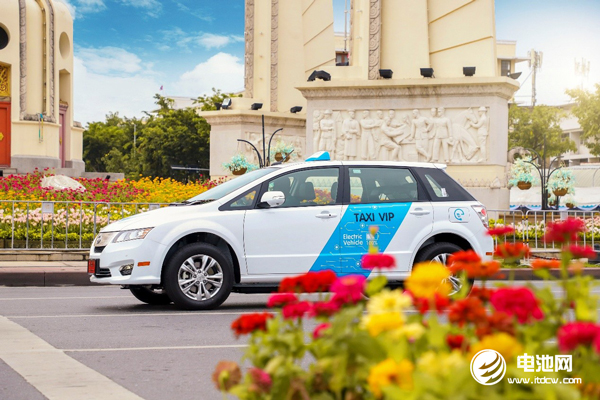 國(guó)產(chǎn)新能源汽車市場(chǎng)提速 預(yù)計(jì)2028年銷量將占市場(chǎng)三成