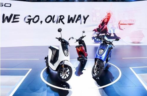 Honda加速電動化戰略布局 首款鋰電池電動摩托車V-GO發布