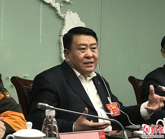 全國政協委員,北汽集團黨委書記、董事長徐和誼 全國政協委員,北汽集團黨委書記、董事長徐和誼